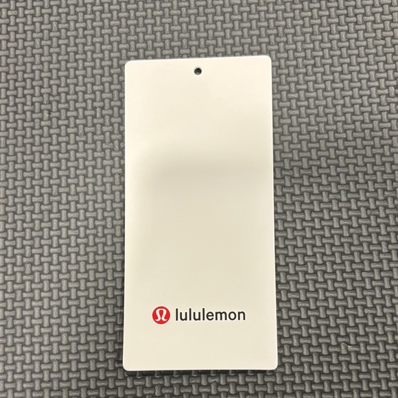 Lululemon women’s swiftly tech - Picture 9 of 9